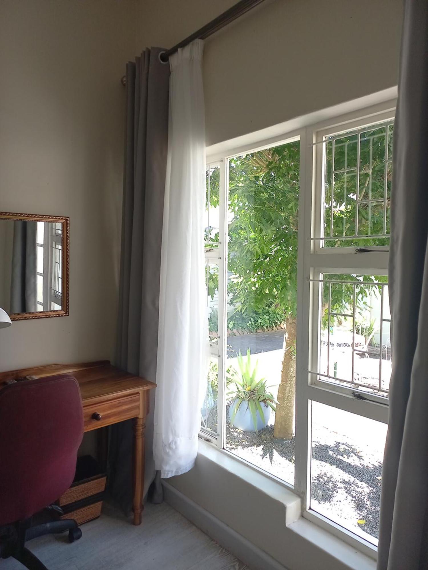 Dreamers Guesthouse - No Loadshedding King William's Town Eksteriør bilde