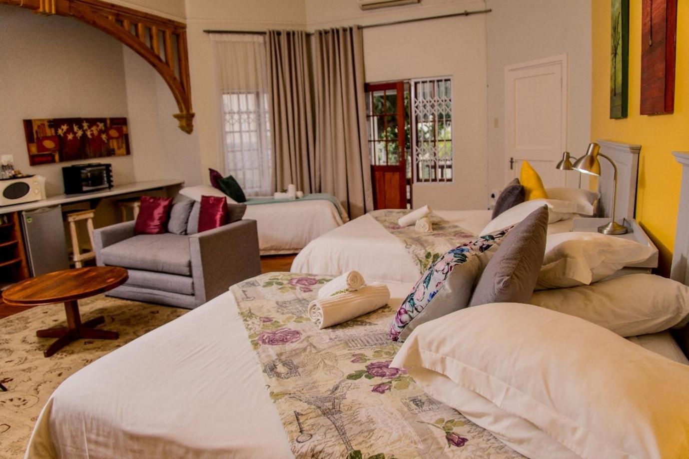 Dreamers Guesthouse - No Loadshedding King William's Town Eksteriør bilde
