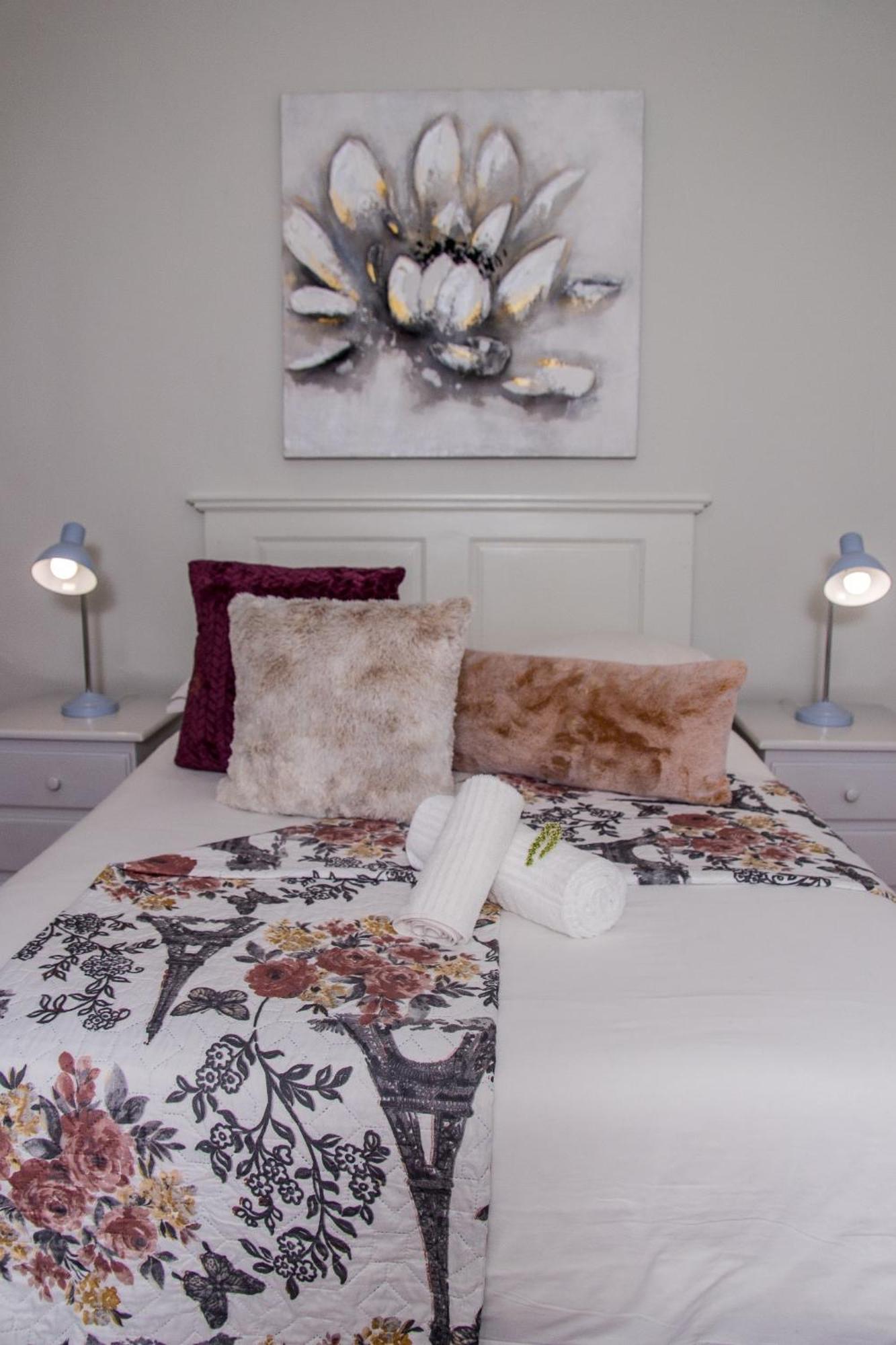 Dreamers Guesthouse - No Loadshedding King William's Town Eksteriør bilde