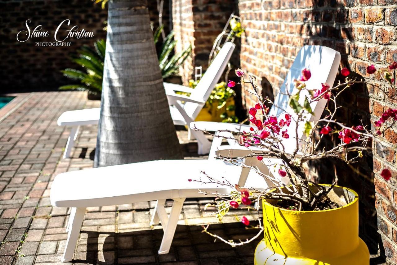 Dreamers Guesthouse - No Loadshedding King William's Town Eksteriør bilde